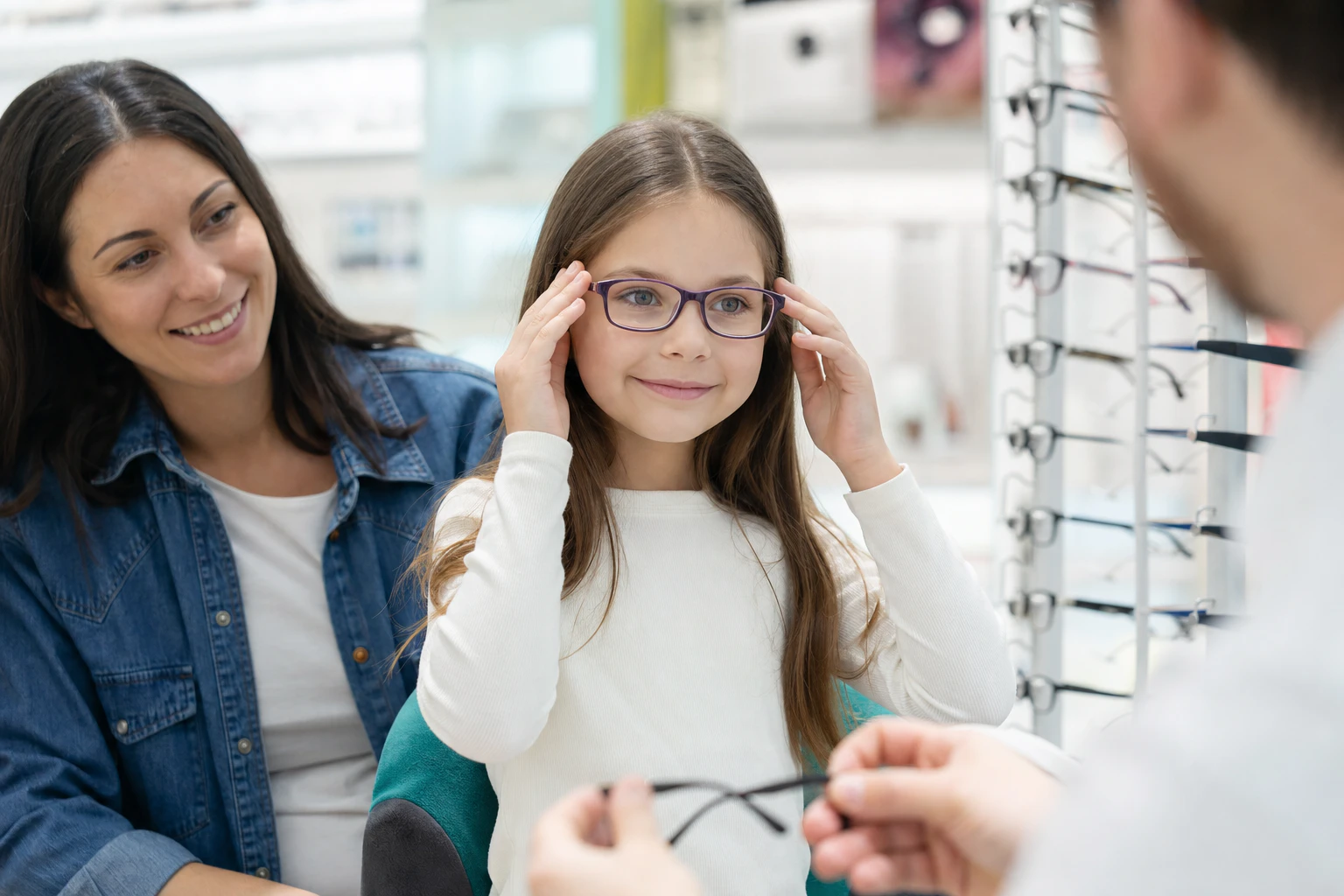 How to Care for Your Teen’s Eyes