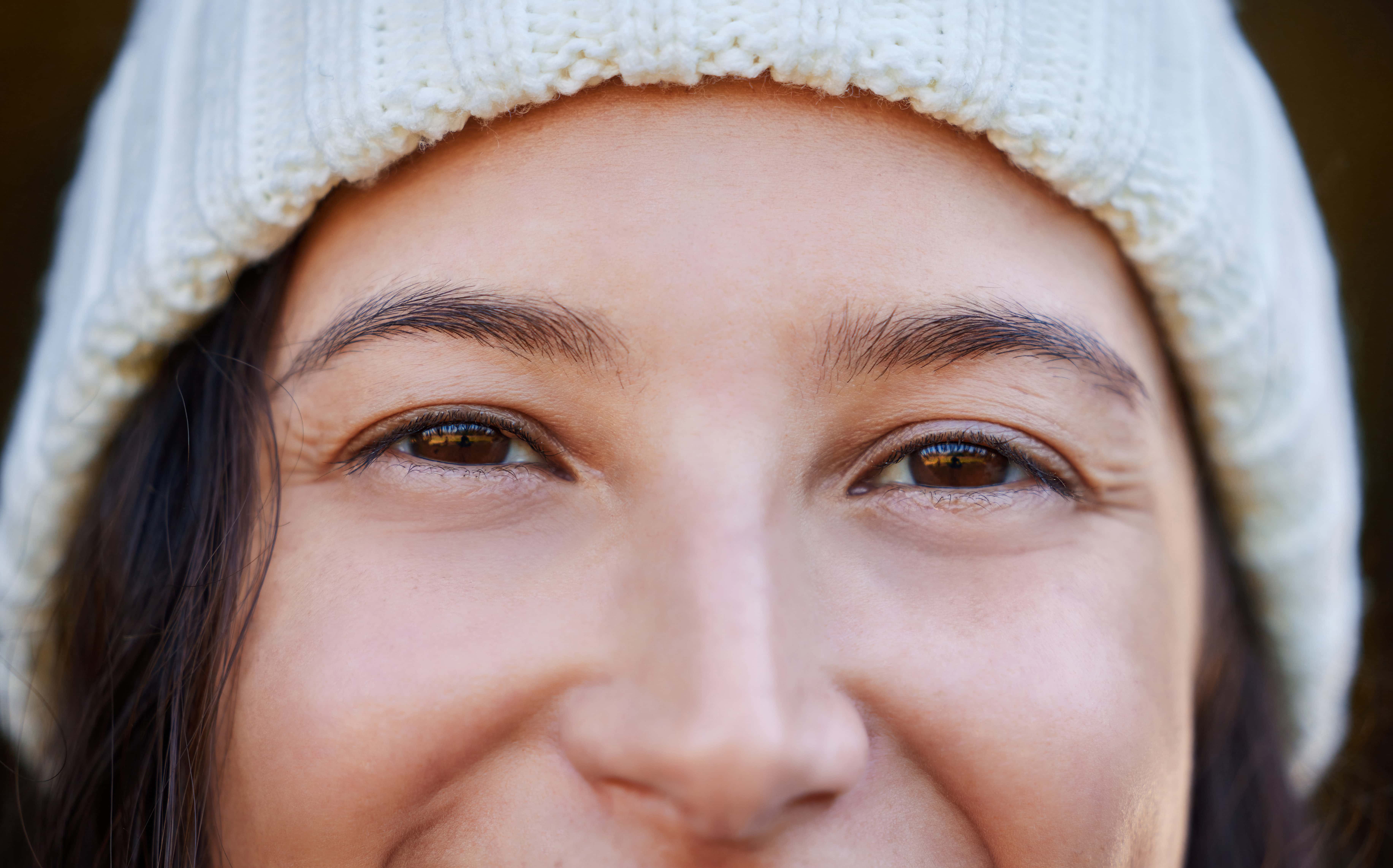 What Are the Pros and Cons of LASIK Surgery?